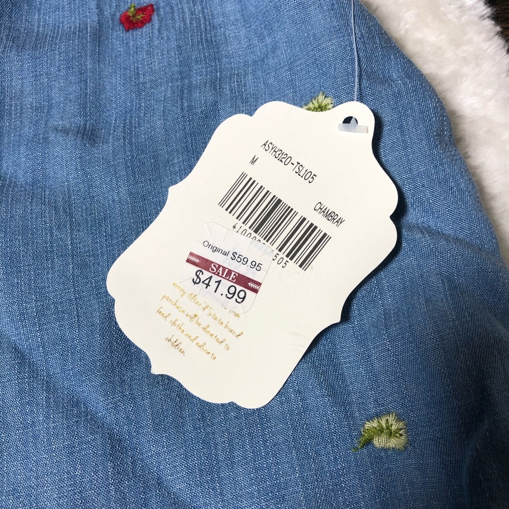 Altar’d State Chambray Wildflower Crop Top - Picture 9 of 9